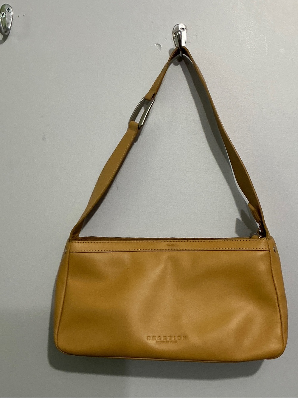 Y2K Kenneth Cole Reaction Mustard Tan Shoulder Bag